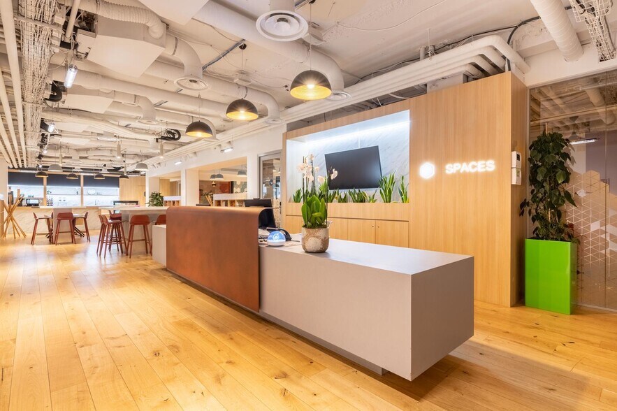 17-21 Rue Saint-Fiacre, Paris for lease - Interior Photo - Image 2 of 24