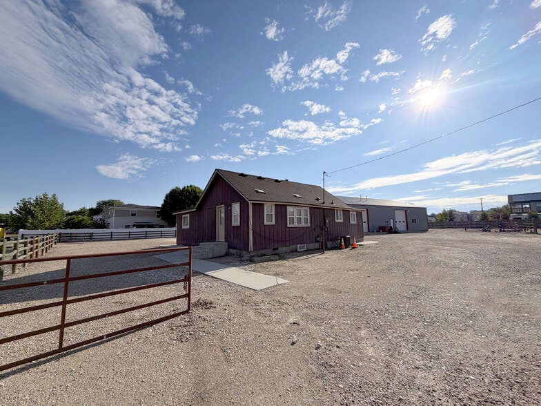 1900 E Railroad St, Nampa, ID for lease - Building Photo - Image 2 of 10