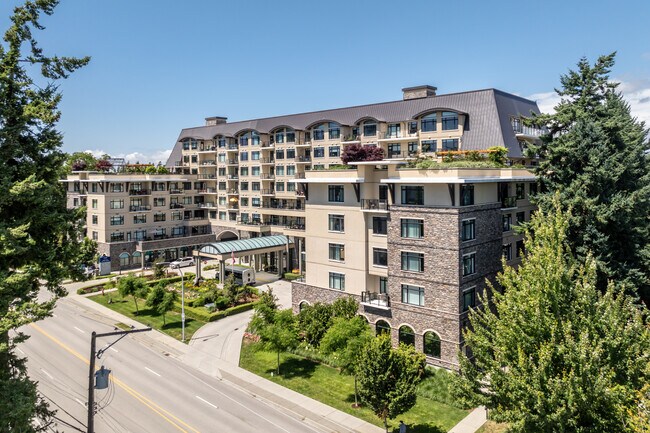 Plus de détails pour 15331 16th Ave, Surrey, BC - Soins de santé à vendre