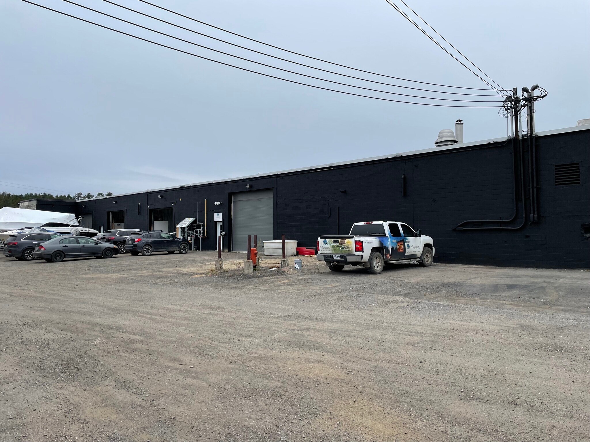 1190 Boul Thibeau, Trois-Rivières, QC for lease Primary Photo- Image 1 of 5