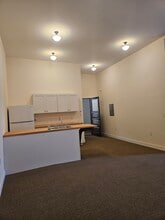 104-106 W Main St, Wallace, NC for lease Interior Photo- Image 2 of 11