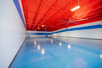 6520 S FM 359 Rd, Fulshear, TX à louer Photo intérieure- Image 1 de 5