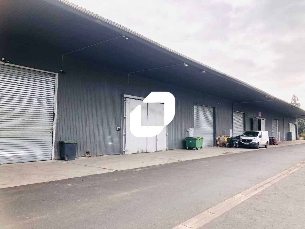 Flex in Saint Germain Les Arpajon for lease Building Photo- Image 1 of 7