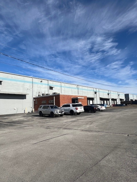 2220 Polymer Dr, Chattanooga, TN à louer Photo du bâtiment- Image 1 de 2