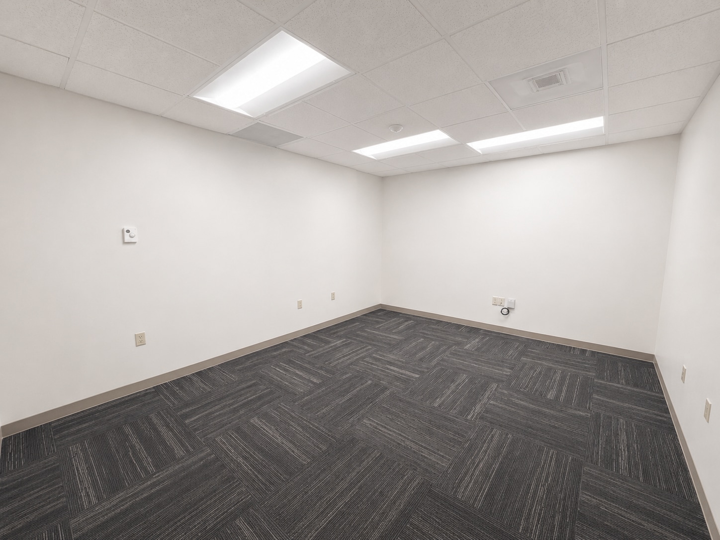 5757 W Century Blvd, Los Angeles, CA for lease Interior Photo- Image 1 of 2