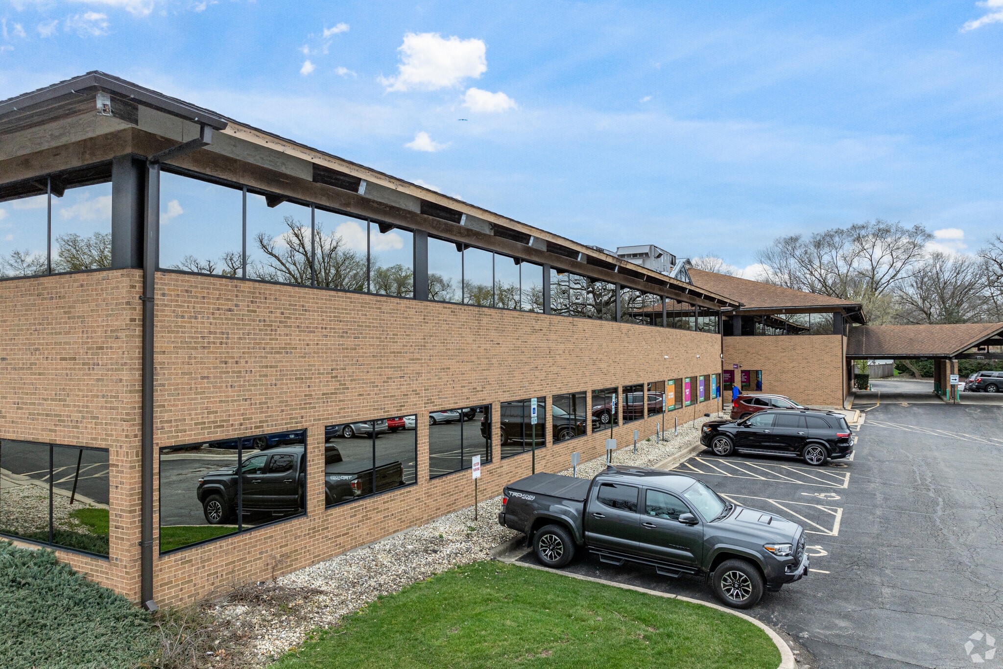 1112 S Washington St, Naperville, IL for lease Building Photo- Image 1 of 7