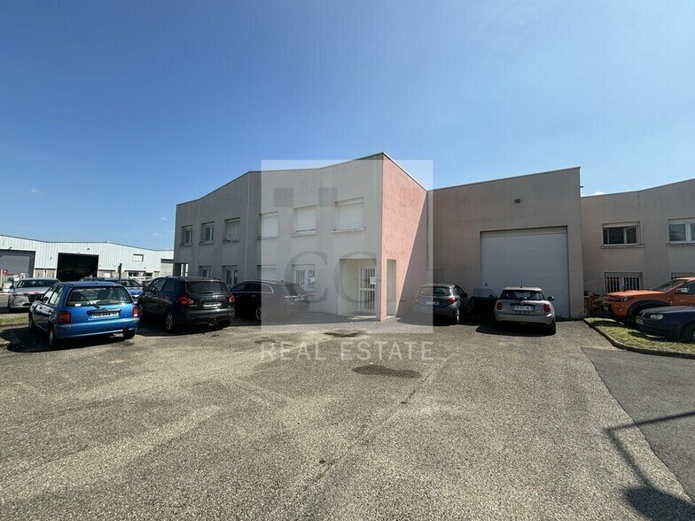 Flex in Genas for lease - Building Photo - Image 1 of 10