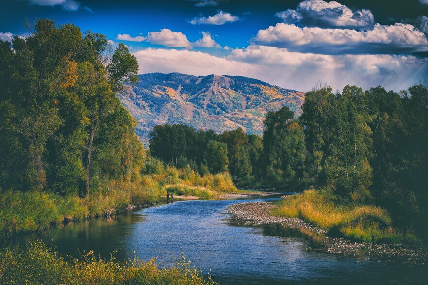 24 5th St, Steamboat Springs, CO for sale - Building Photo - Image 2 of 8