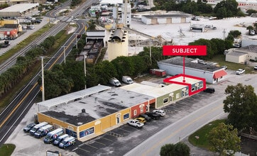 1205-1217 SE Dixie Cutoff Rd, Stuart, FL for lease Interior Photo- Image 2 of 4