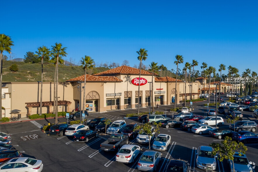 26731-26771 Portola Pky, Foothill Ranch, CA for lease - Building Photo - Image 2 of 26