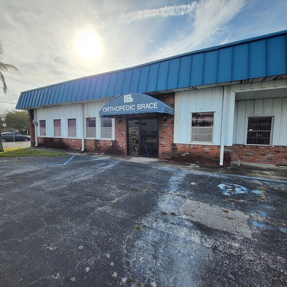 1326 Oak St, Melbourne, FL à vendre - Photo du bâtiment - Image 3 de 9