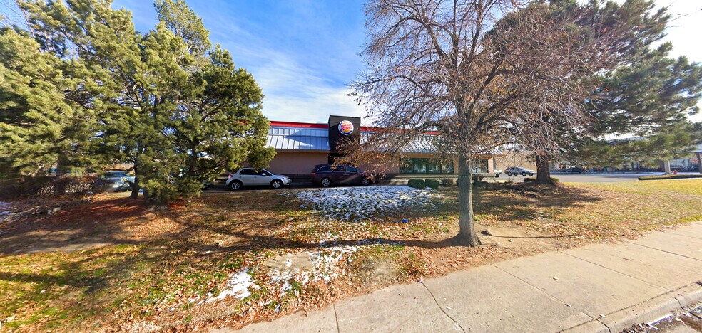 15340 E Hampden Ave, Aurora, CO à vendre - Photo du bâtiment - Image 3 de 7