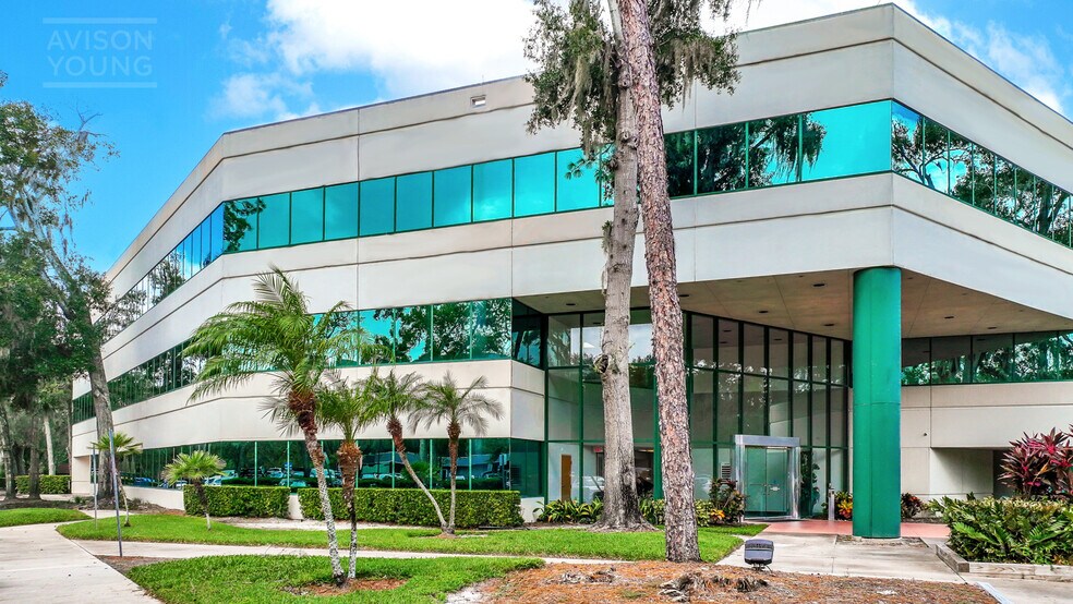 2250 Lucien Way, Maitland, FL à louer - Photo du bâtiment - Image 2 de 12