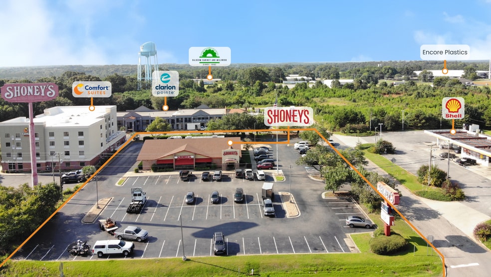 323 Harold G Clarke Pky, Forsyth, GA for sale - Building Photo - Image 2 of 10