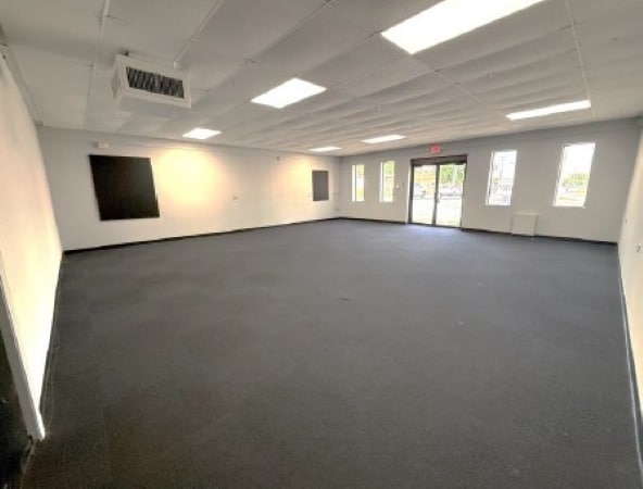 533-535 W Frederick St, Gaffney, SC for sale - Building Photo - Image 2 of 6