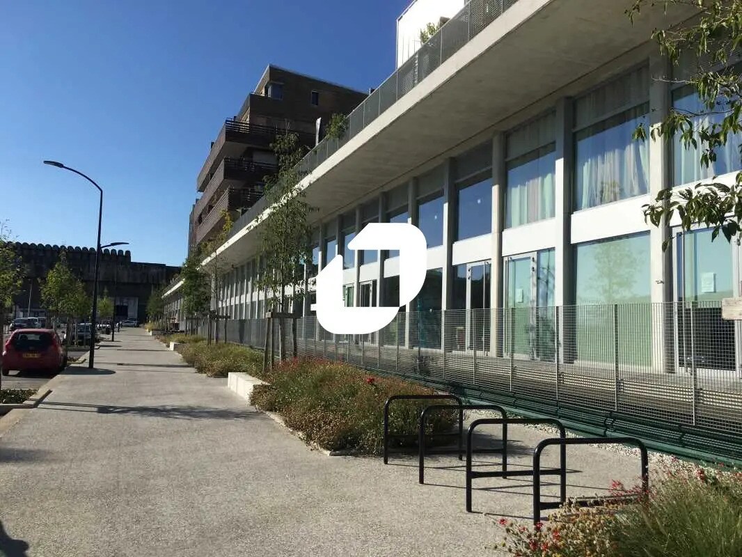 Office in Bordeaux for sale Building Photo- Image 1 of 6