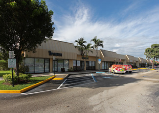 Plus de détails pour 10700-10734 Wiles Rd, Pompano Beach, FL - Bureau/Local commercial à louer