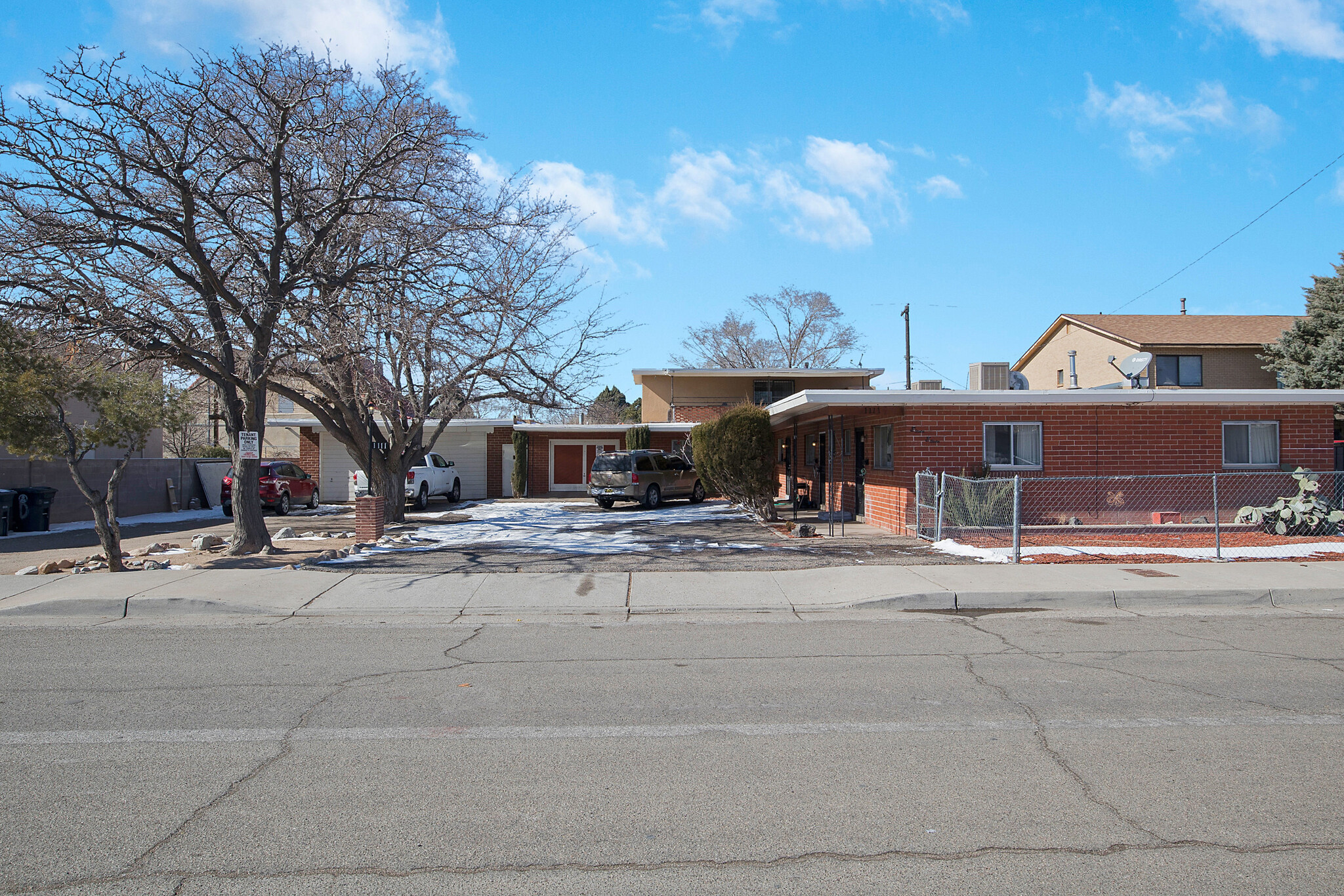 1111 Arizona St SE, Albuquerque, NM à vendre Photo principale- Image 1 de 1