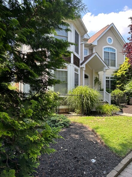 25 E Linden Ave, Englewood, NJ à vendre - Photo du bâtiment - Image 3 de 23