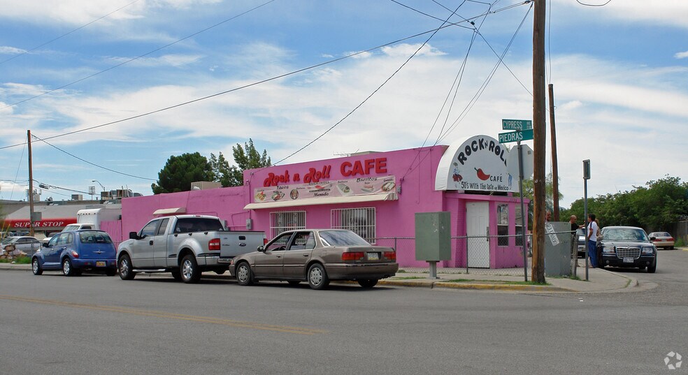 2138 Cypress Ave, El Paso, TX for sale - Primary Photo - Image 1 of 30