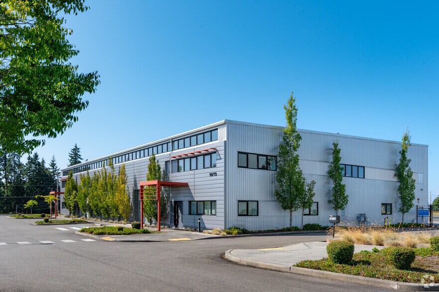 10719 Bernie Webber Dr, Everett, WA à louer - Photo du bâtiment - Image 2 de 4