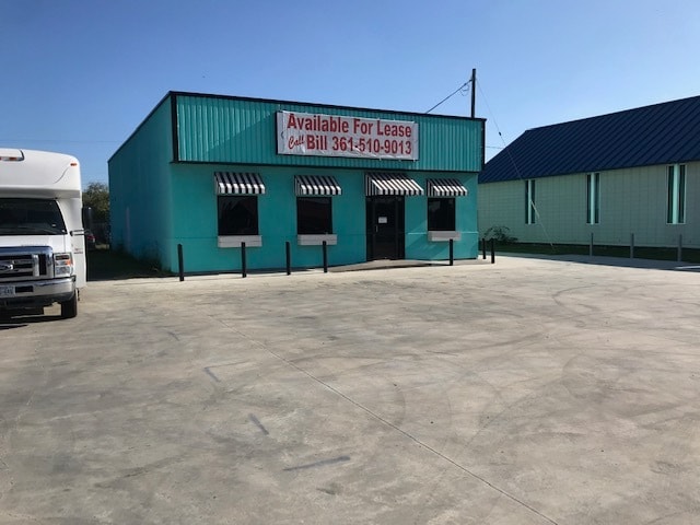 6410 S Padre Island Dr, Corpus Christi, TX for lease - Building Photo - Image 3 of 5