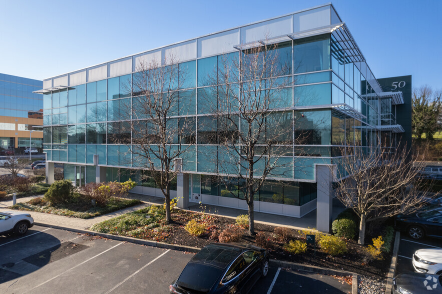 50 Monument Rd, Bala Cynwyd, PA for lease - Building Photo - Image 1 of 5