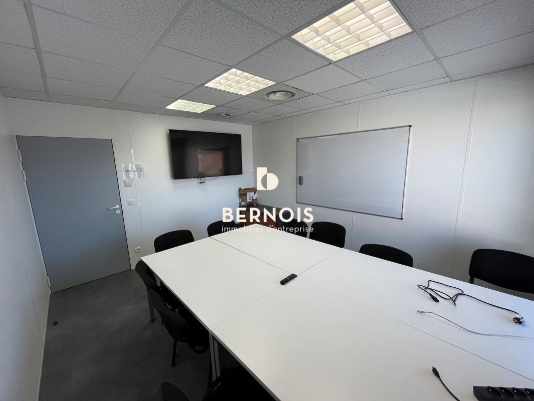 Bureau dans La Seyne-sur-Mer à louer Photo intérieure- Image 1 de 3