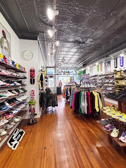 962-964 N High St, Columbus, OH à louer - Photo intérieure - Image 2 de 4