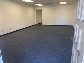 17632 Irvine Blvd, Tustin, CA for lease Interior Photo- Image 2 of 5