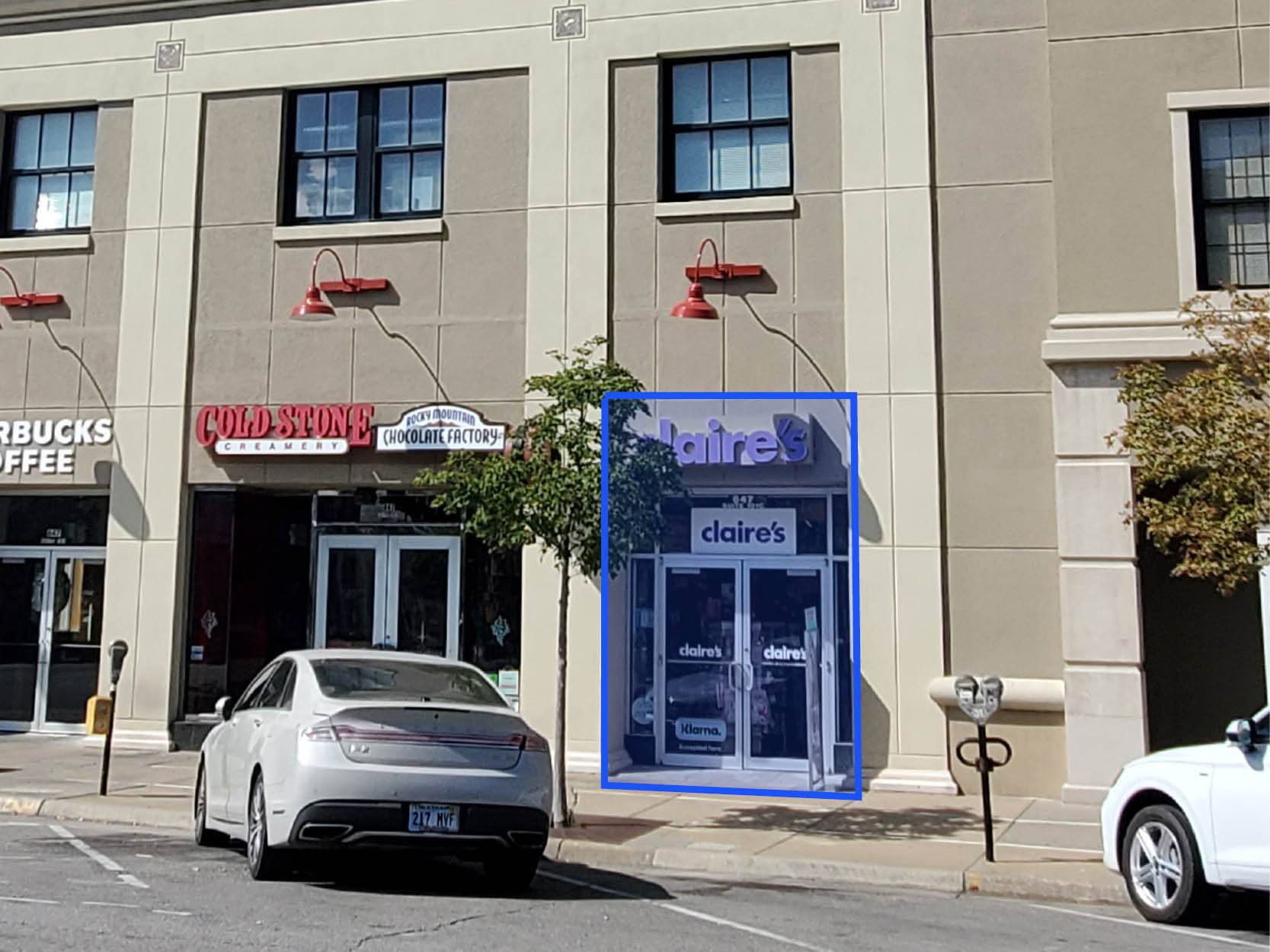 647 Massachusetts St, Lawrence, KS à louer Photo intérieure- Image 1 de 1