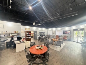 9786 Bonita Beach Rd, Bonita Springs, FL à louer Photo intérieure- Image 1 de 8