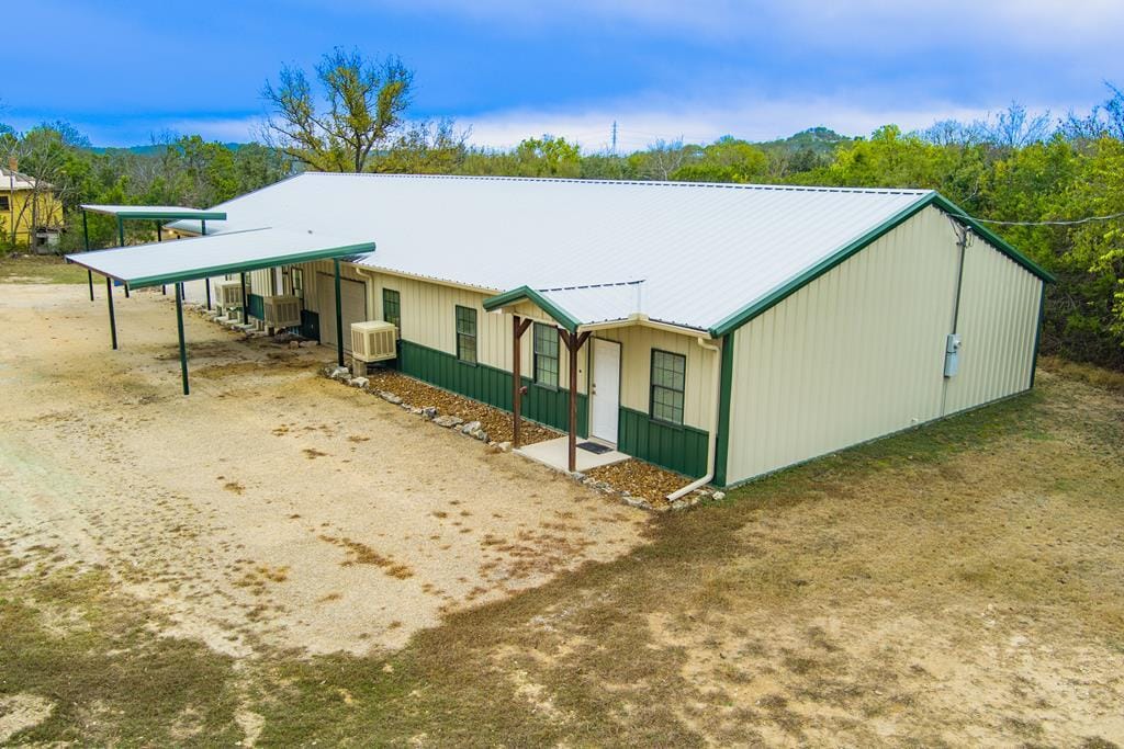 315 Roy St, Kerrville, TX for sale Primary Photo- Image 1 of 16