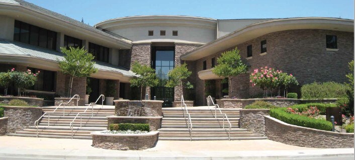 500 La Gonda Way, Danville, CA à louer - Photo du bâtiment - Image 2 de 8