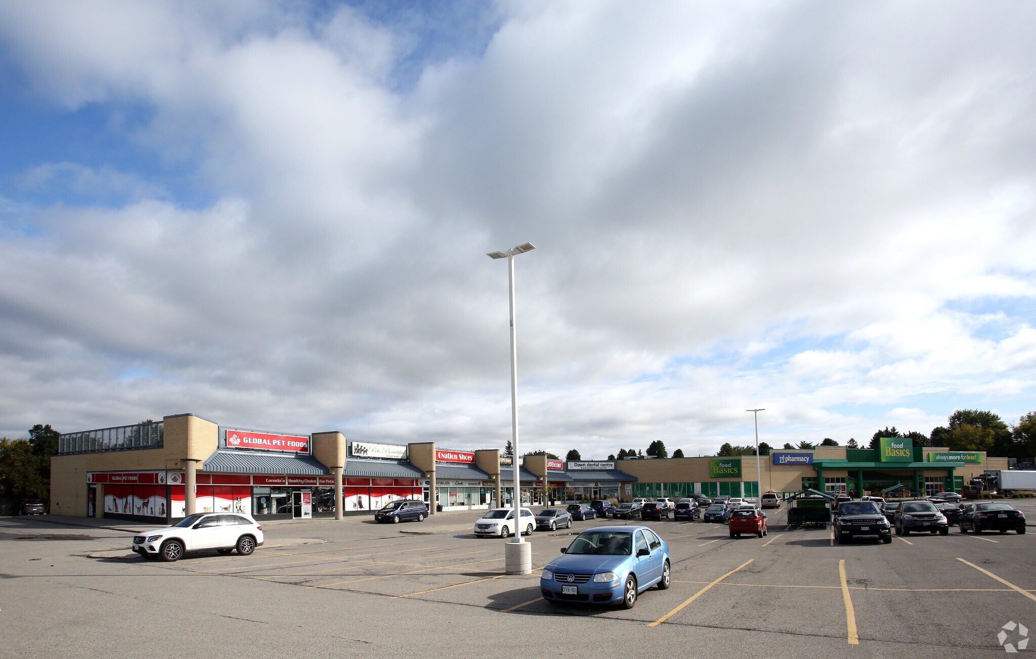 509 Commissioners Rd W, London, ON for sale Primary Photo- Image 1 of 1