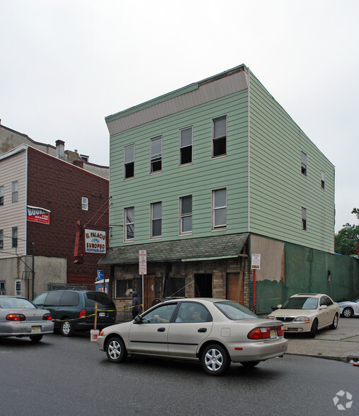 538 Market St, Newark, NJ à vendre - Photo principale - Image 1 de 1