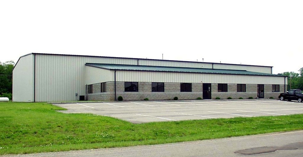 155 Westheimer Dr, Middletown, OH à louer - Photo du bâtiment - Image 2 de 2