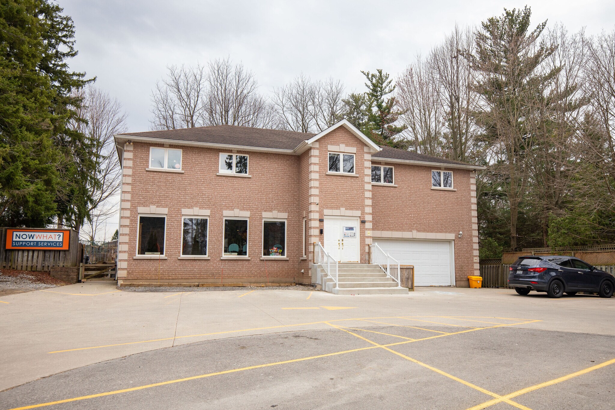 144 Wilson St E, Ancaster, ON à vendre Photo du bâtiment- Image 1 de 13