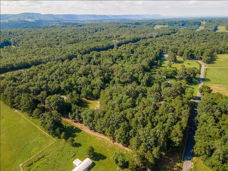 12814 Cranfield Rd, Birchwood, TN à vendre - Photo du bâtiment - Image 2 de 6