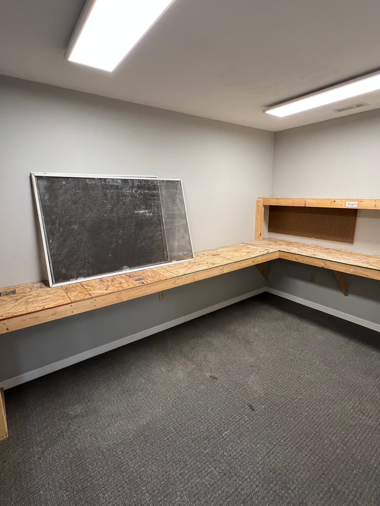 7731 Records St, Indianapolis, IN for lease Interior Photo- Image 1 of 12