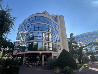Plus de détails pour 35 Rue Camille Desmoulins, Issy-les-Moulineaux - Bureau à louer