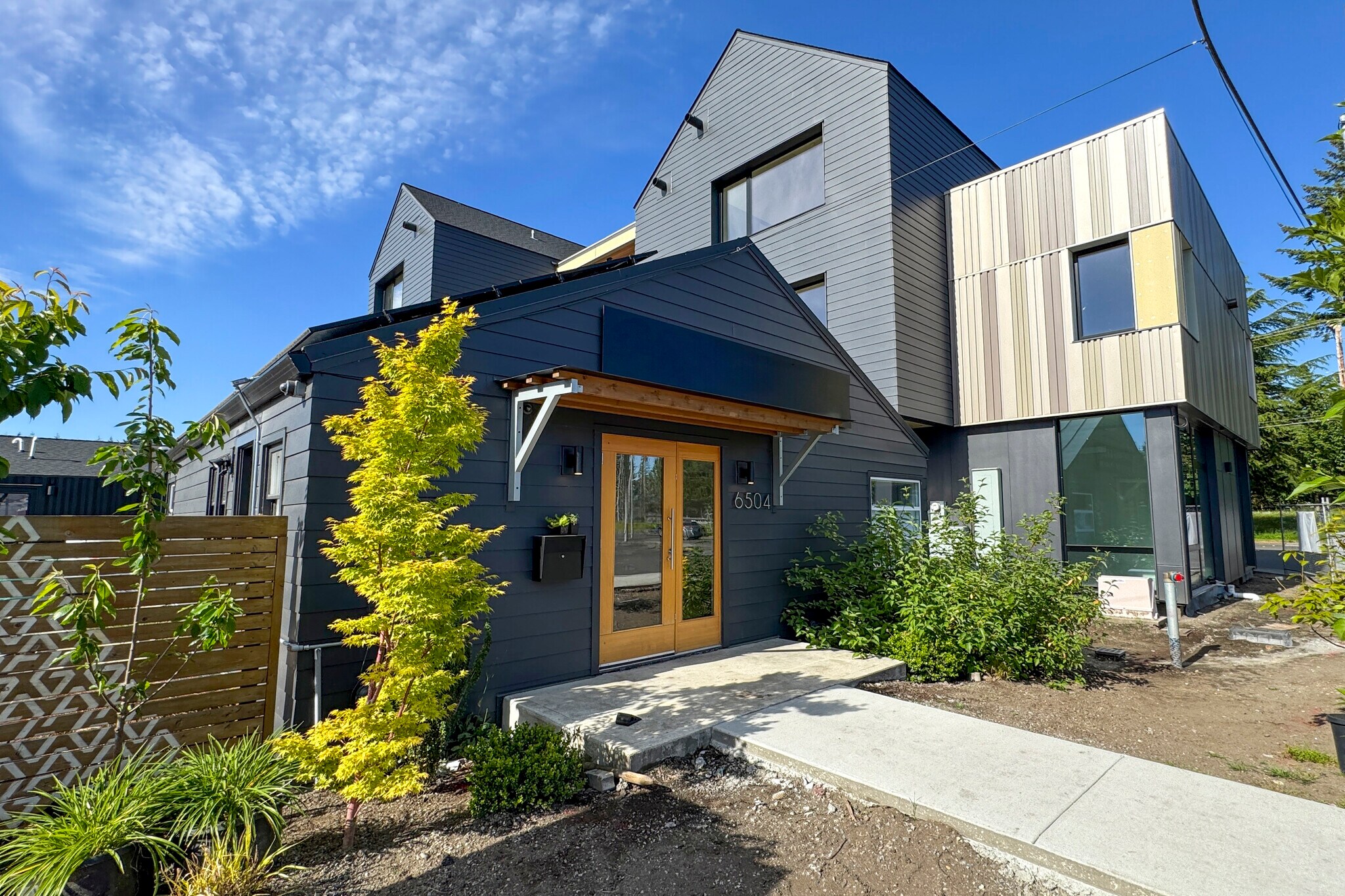 6504 Capitol Blvd SE, Tumwater, WA à louer Photo principale- Image 1 de 3