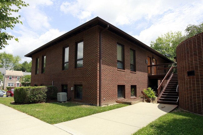 More details for 12504 Lake Ridge Dr, Woodbridge, VA - Office for Sale