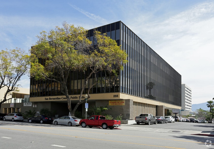 255 N D St, San Bernardino, CA for lease - Building Photo - Image 2 of 6