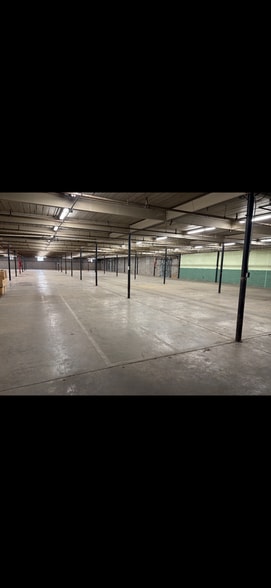 1411 Progress Ave, High Point, NC for lease - Building Photo - Image 2 of 4