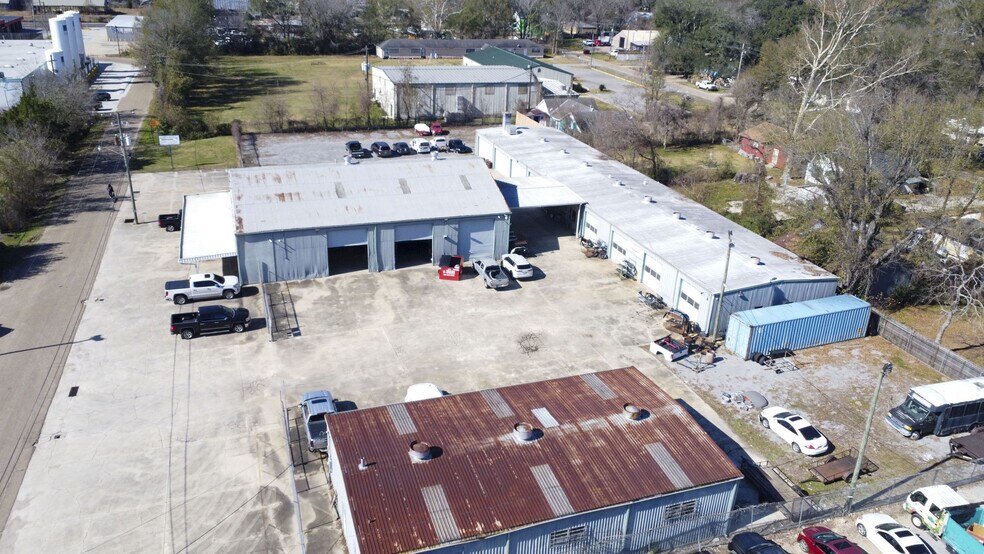 5275 Kincaid Ave, Baton Rouge, LA à vendre - Photo du bâtiment - Image 3 de 4