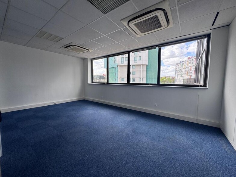 Bureau dans Bagnolet à louer - Photo intérieure - Image 3 de 7