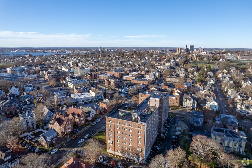 500 Angell St, Providence, RI à louer - Aérien - Image 2 de 9