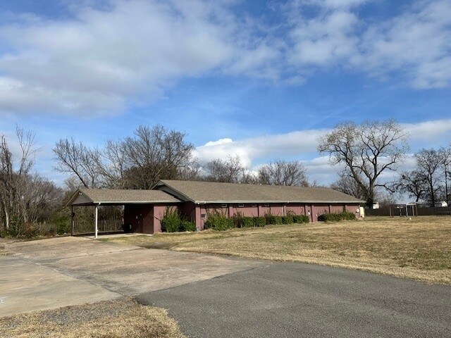 3900 E Chandler Rd, Muskogee, OK à vendre - Photo du bâtiment - Image 1 de 17