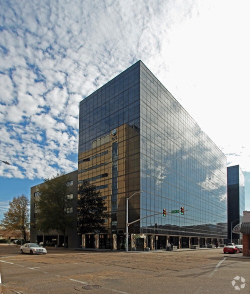 200 S Lamar St, Jackson, MS for sale - Building Photo - Image 2 of 6